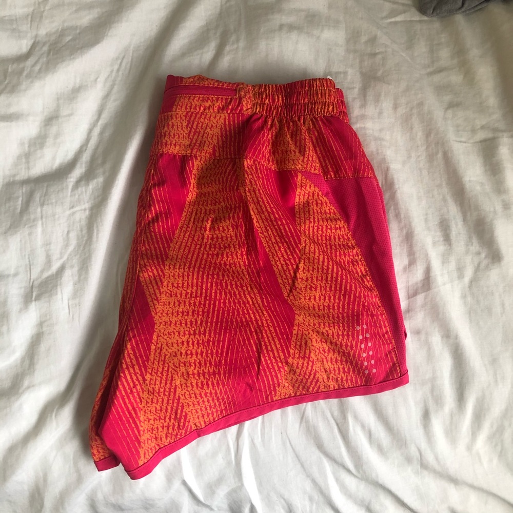 Puma exercise shorts Pink and Orange size large